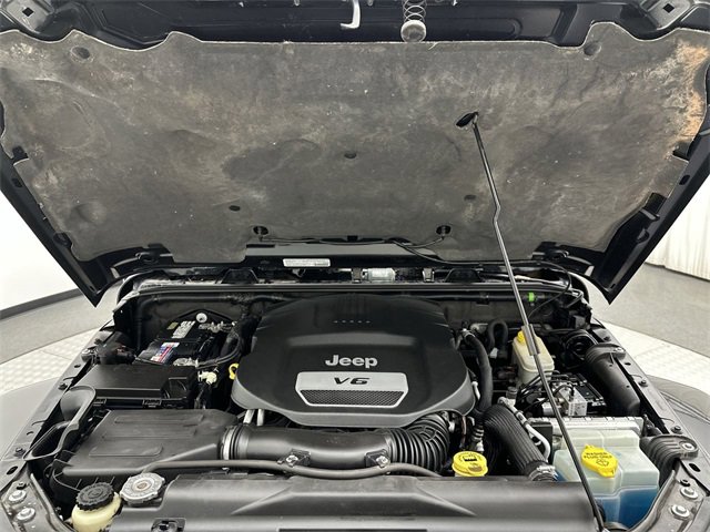 Used 2014 Jeep Wrangler Sahara w/ Connectivity Group image 24