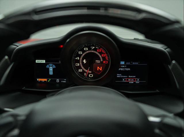 Used 2018 Ferrari 488 GTB image 13