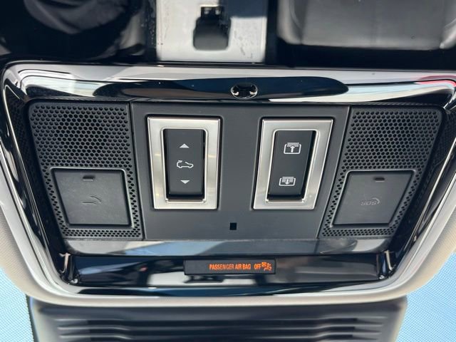 Used 2024 Land Rover Range Rover Velar S AWD/4WD image 25