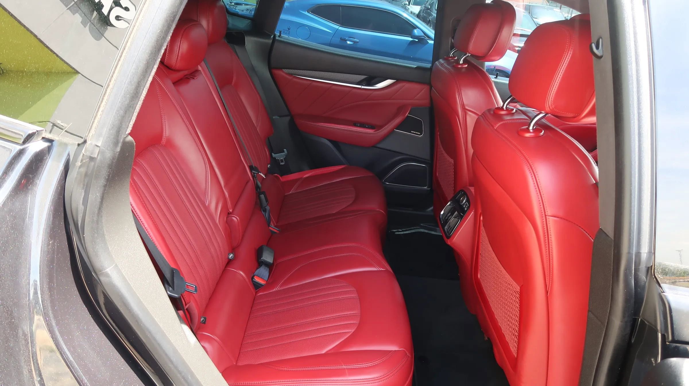 Used 2022 Maserati Levante Modena AWD/4WD image 23