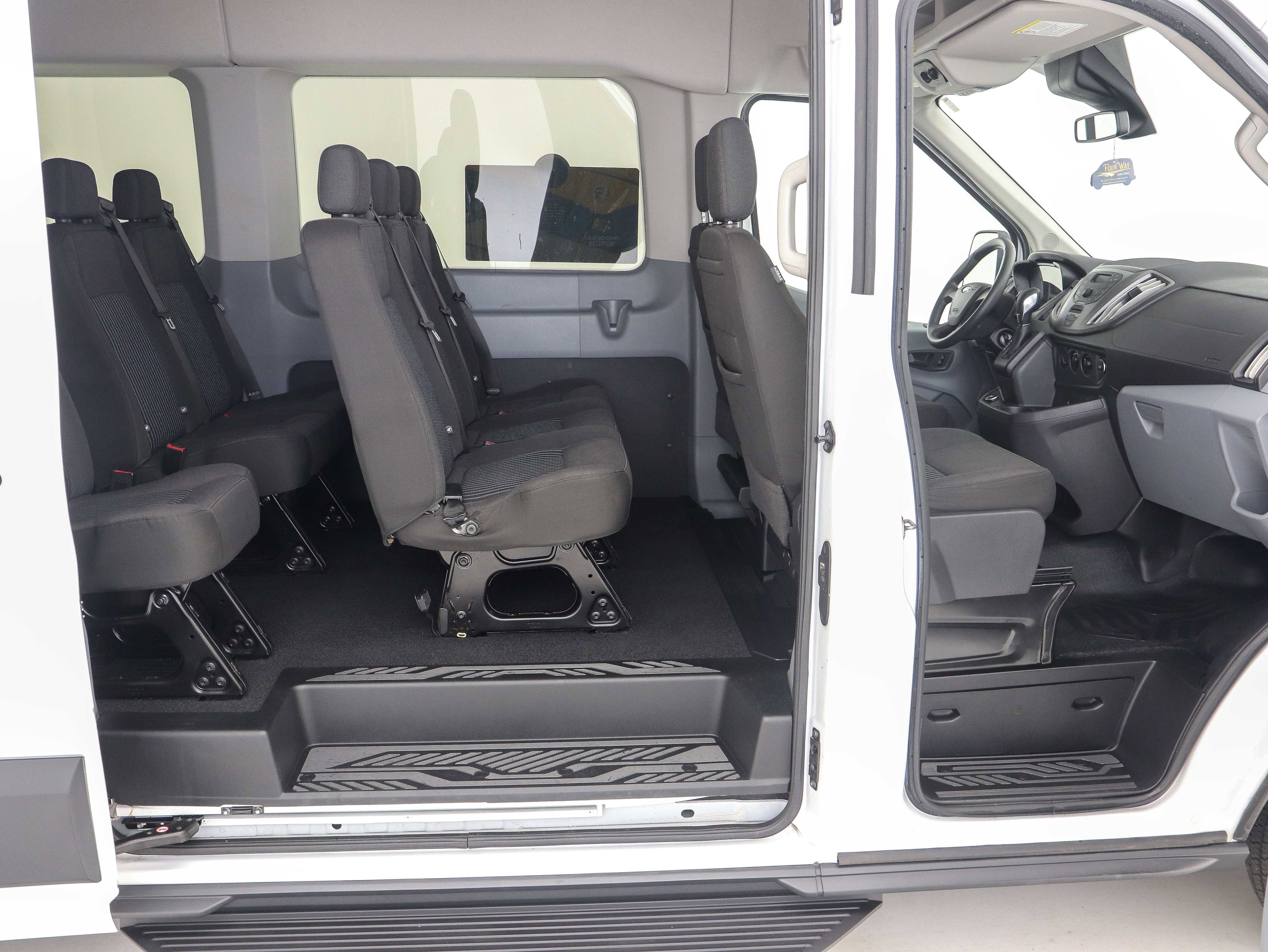 Used 2017 Ford Transit 350 XL image 12