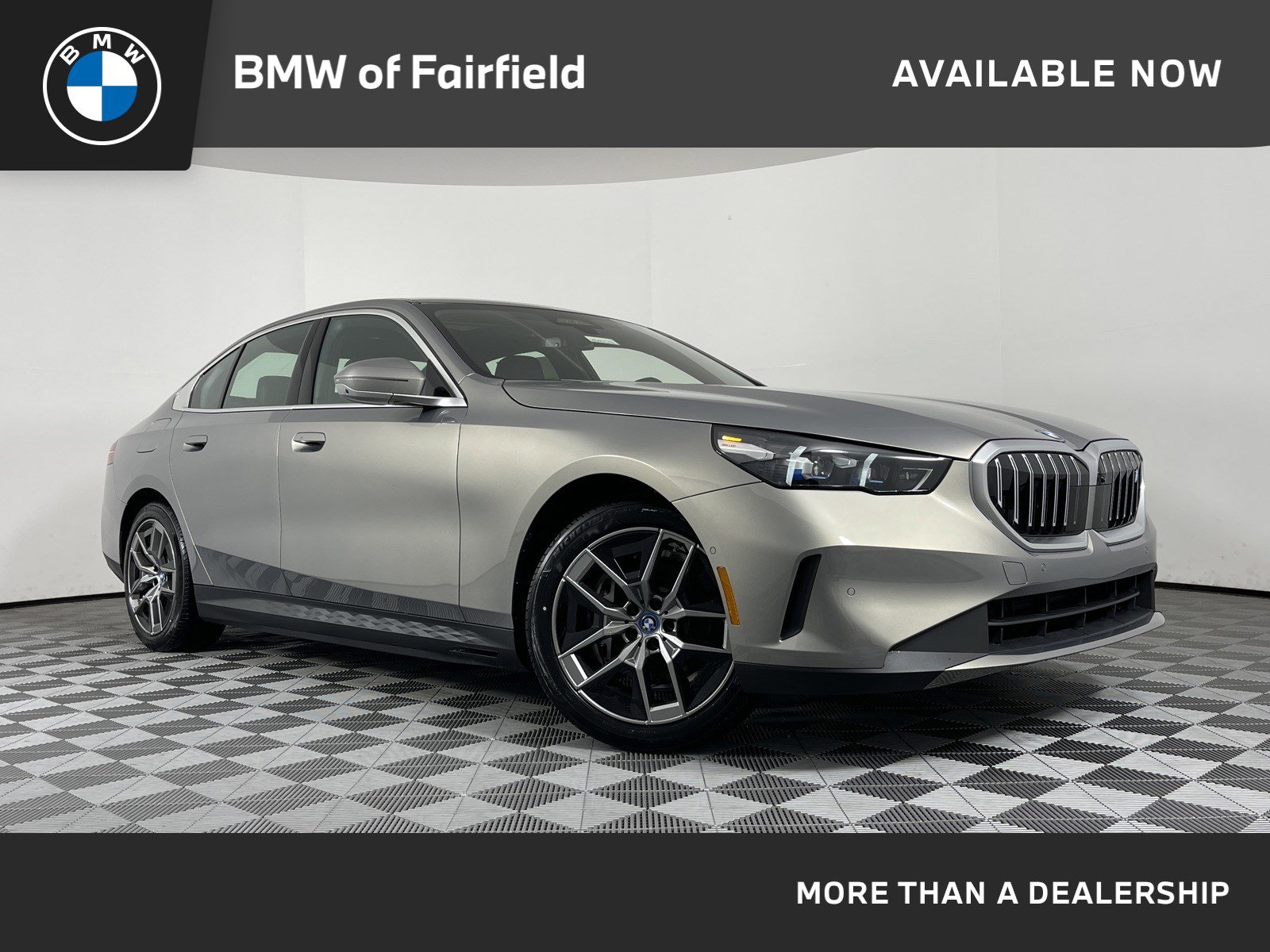 New 2024 BMW i5 eDrive40i w/ Premium Package image 1