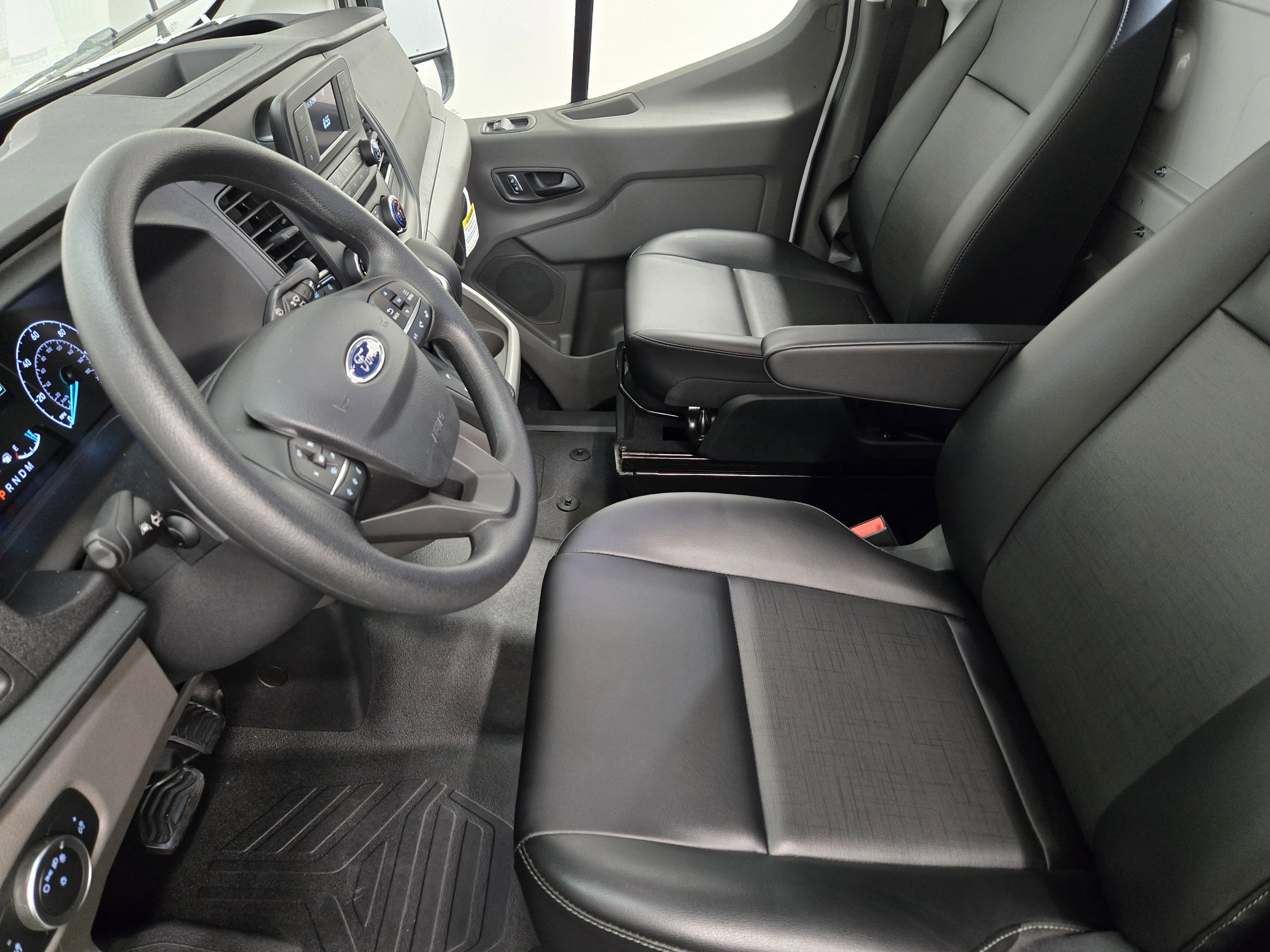 Used 2024 Ford Transit 350 Low Roof image 12