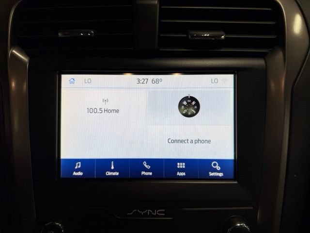 Used 2020 Ford Fusion SE FWD image 37