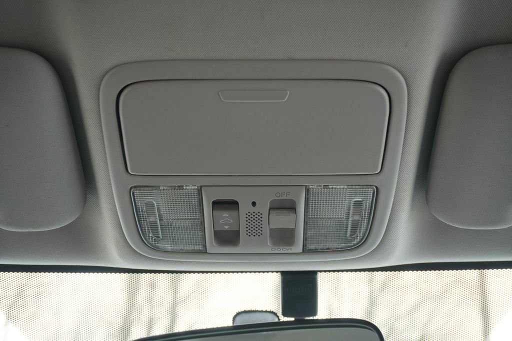 Used 2008 Honda CR-V EX-L image 24