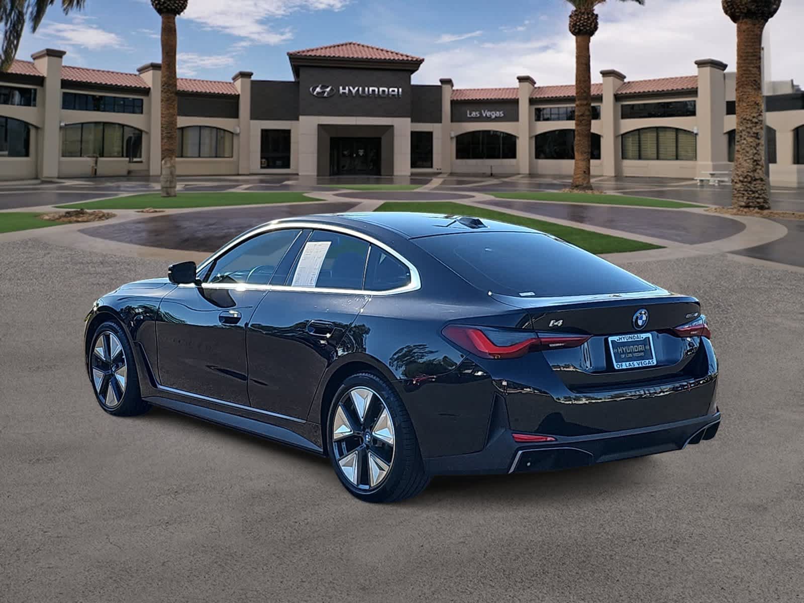 Used 2024 BMW i4 eDrive40 w/ Premium Package RWD image 6