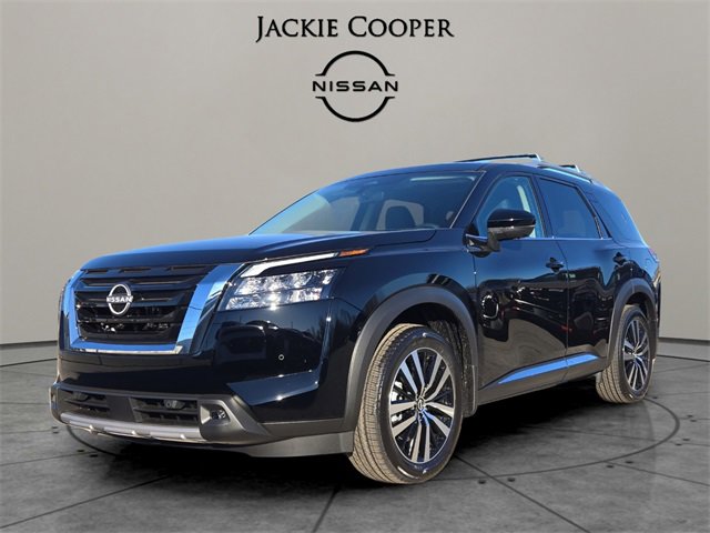 New 2025 Nissan Pathfinder Platinum w/ Cargo Package
