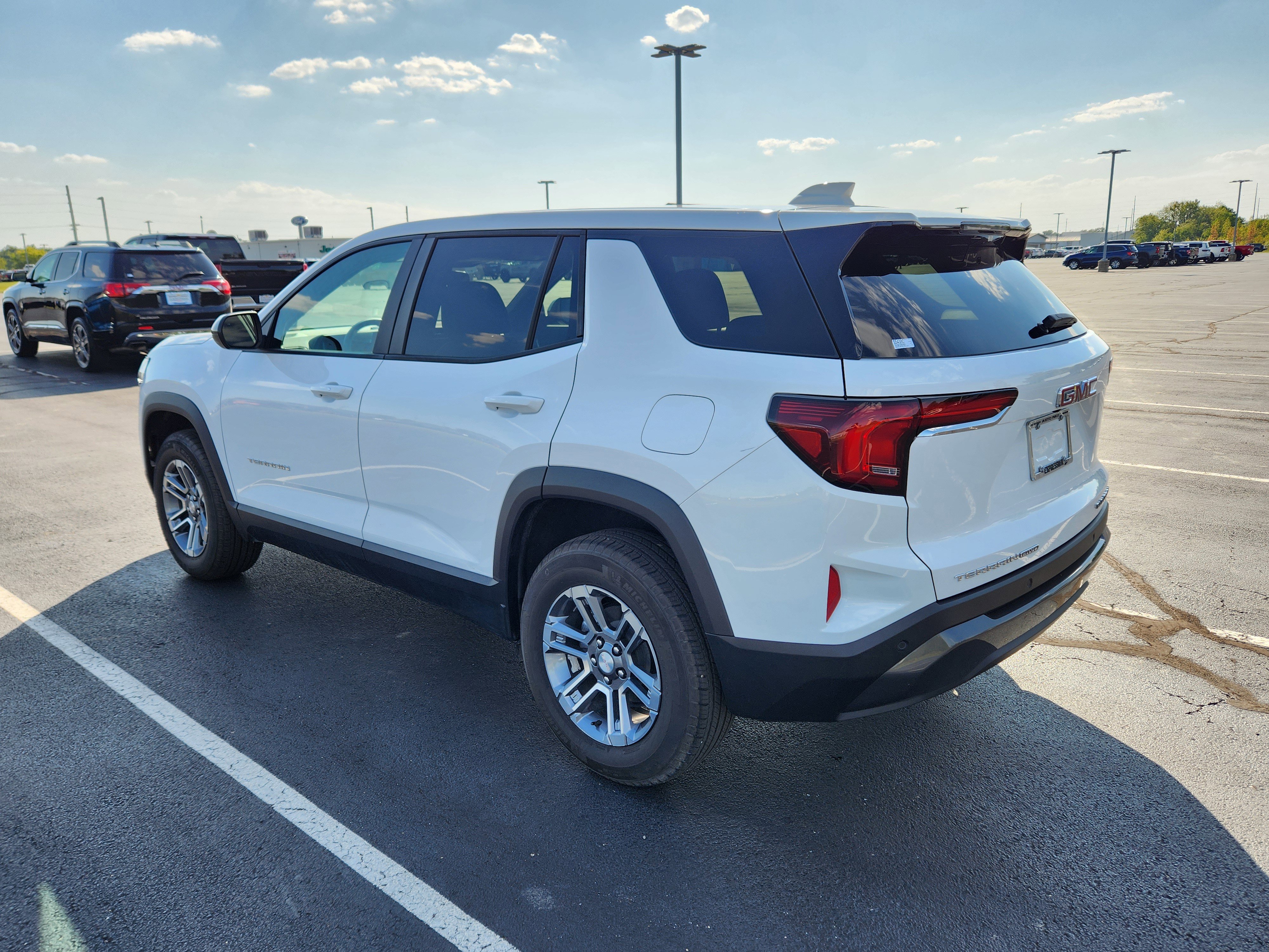 New 2025 GMC Terrain Elevation image 3