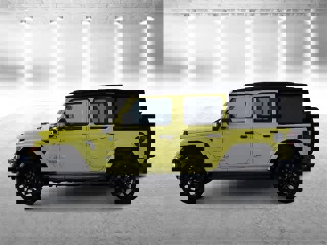 Used 2023 Jeep Wrangler Sahara w/ Cold Weather Group image 5