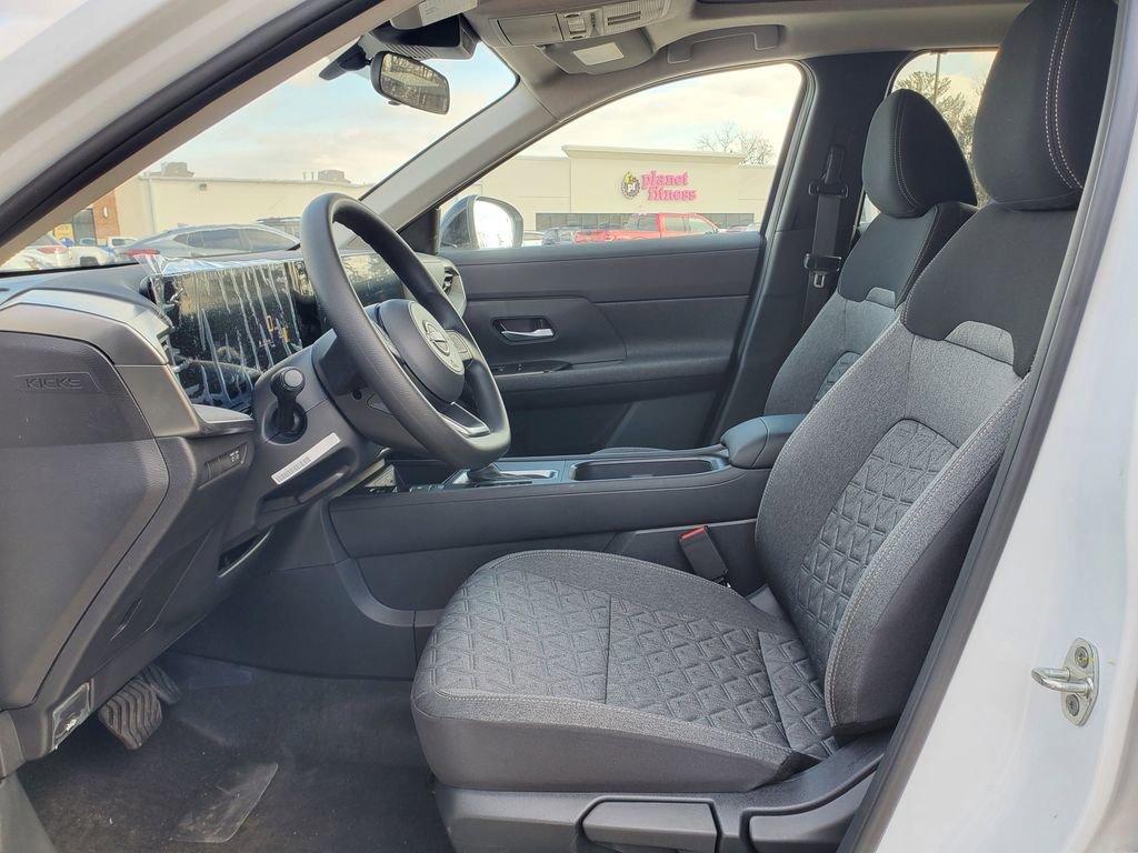 New 2026 Nissan Kicks SV w/ SV Premium Package AWD/4WD image 16