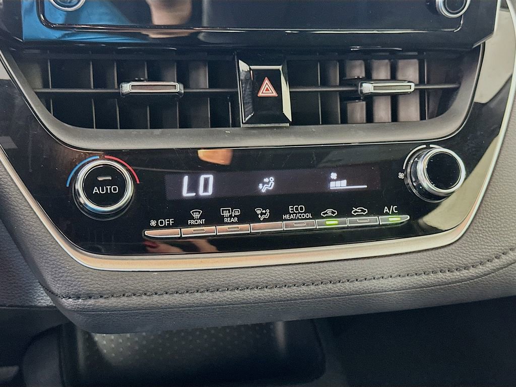 Used 2020 Toyota Corolla SE image 15