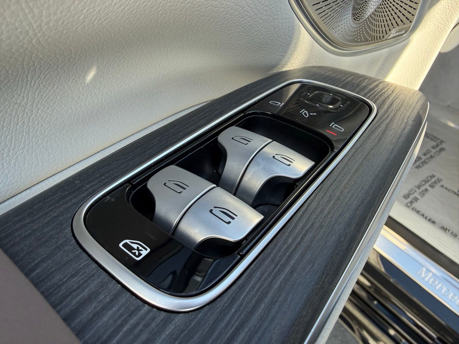 Certified 2023 Mercedes-Benz EQS 580 4MATIC SUV image 18