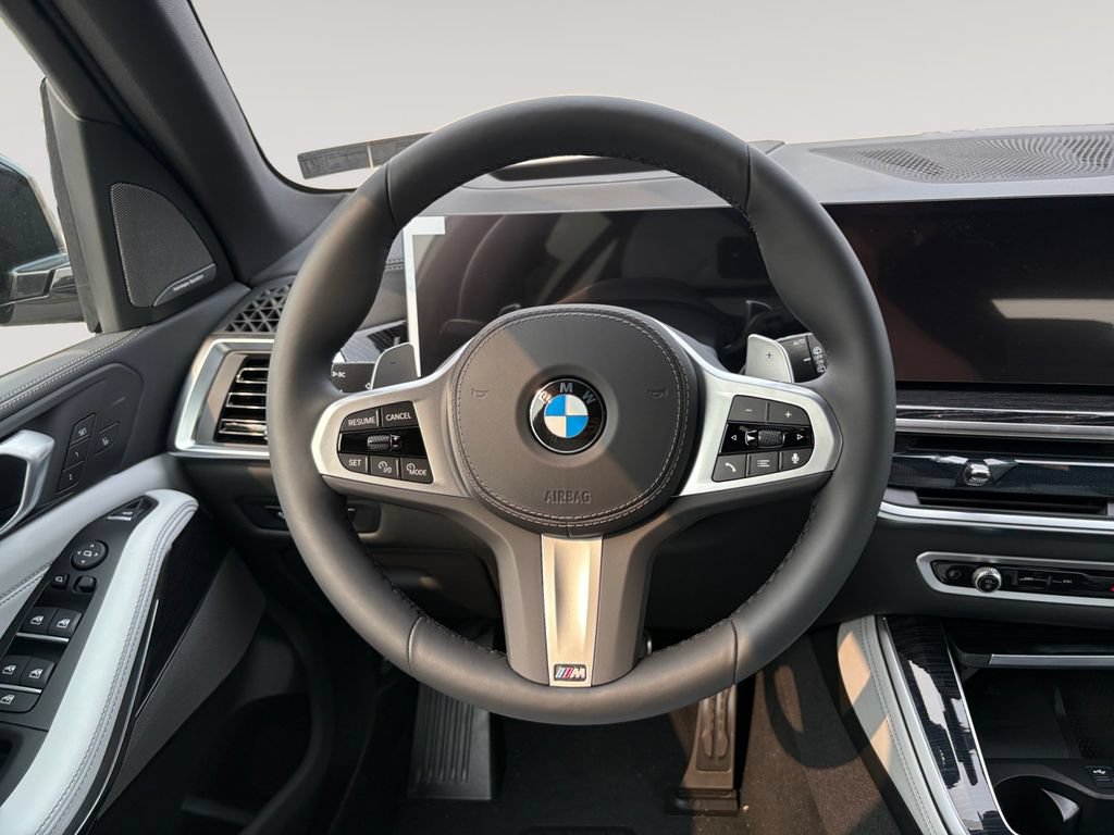 New 2026 BMW X5 xDrive40i w/ M Sport Package AWD/4WD image 12