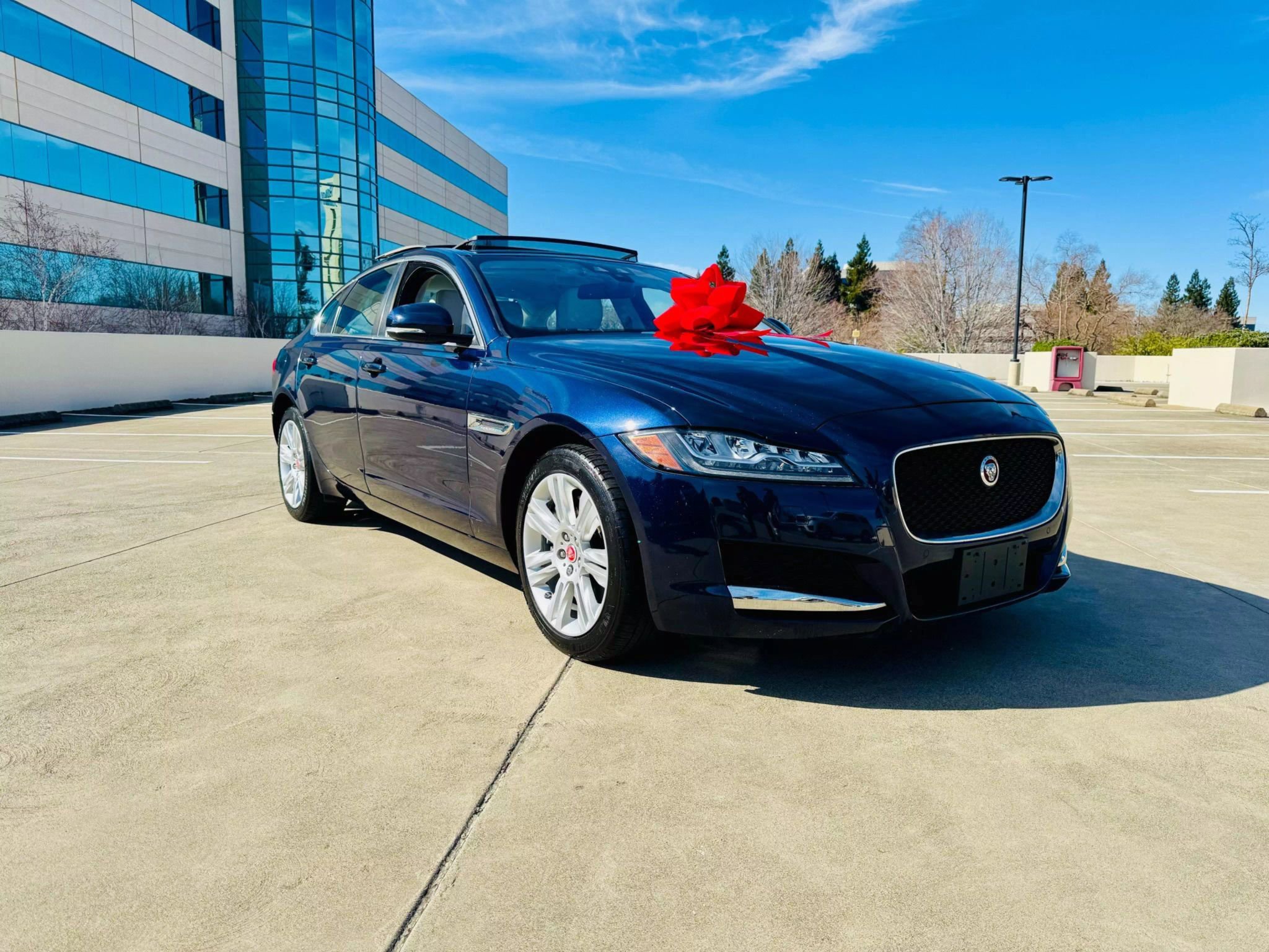 Used 2017 Jaguar XF Premium