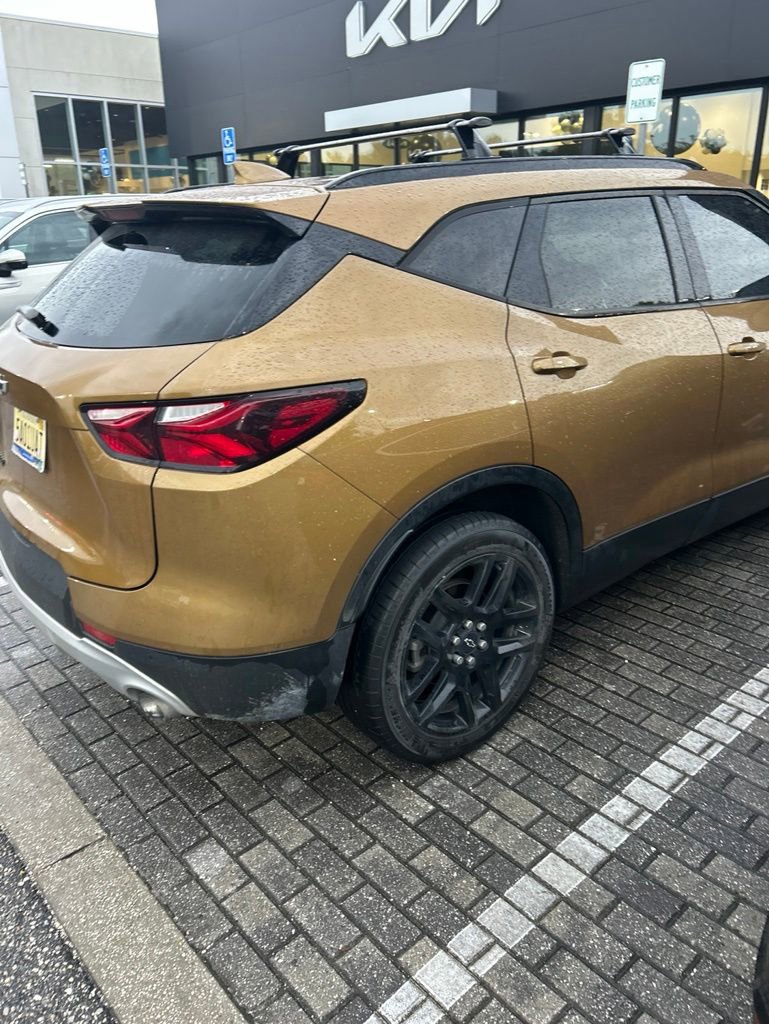 Used 2019 Chevrolet Blazer LT w/ Sound & Technology Package FWD image 8