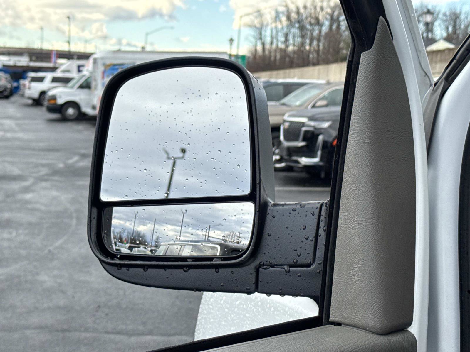 Used 2024 GMC Savana 2500 Work Van w/ Driver Convenience Package image 19