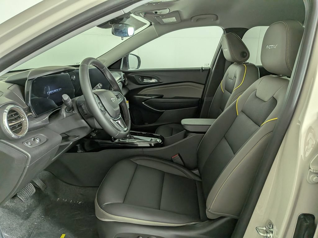 Used 2026 Chevrolet Trax ACTIV w/ Driver Confidence Package FWD image 15