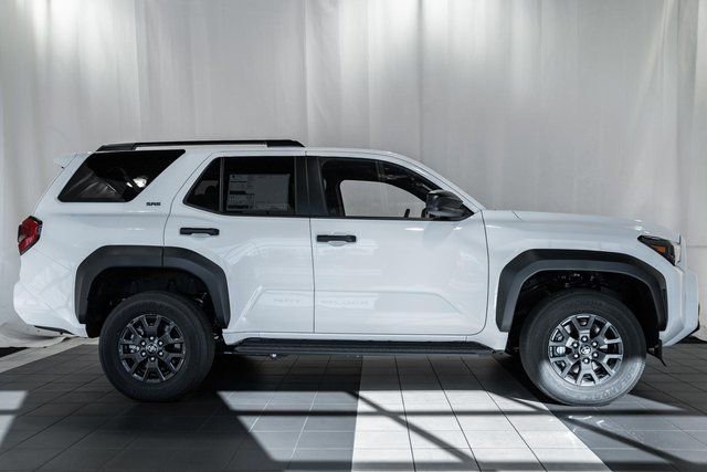 New 2026 Toyota 4Runner SR5 image 3
