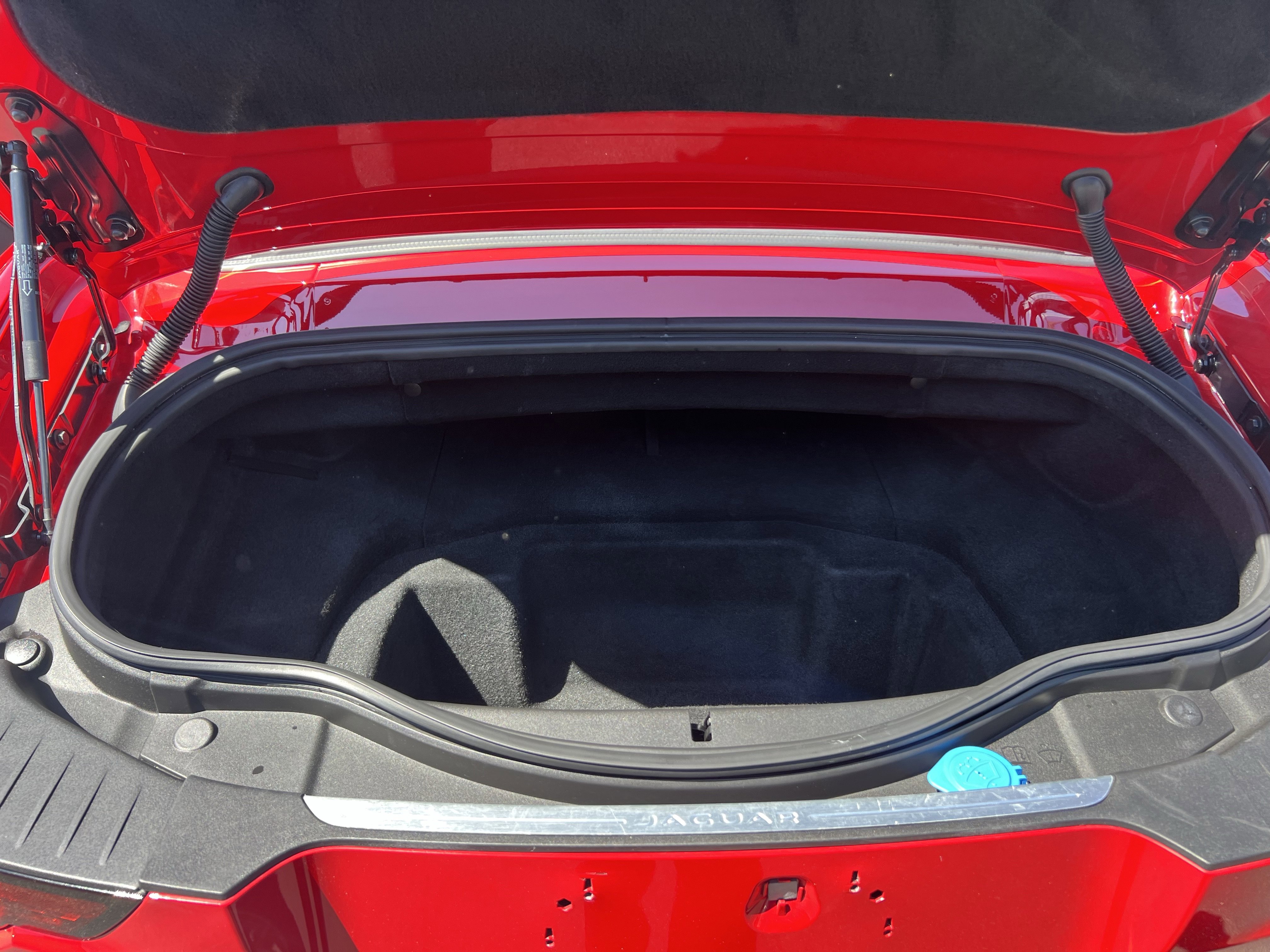 Used 2020 Jaguar F-TYPE Checkered Flag image 29
