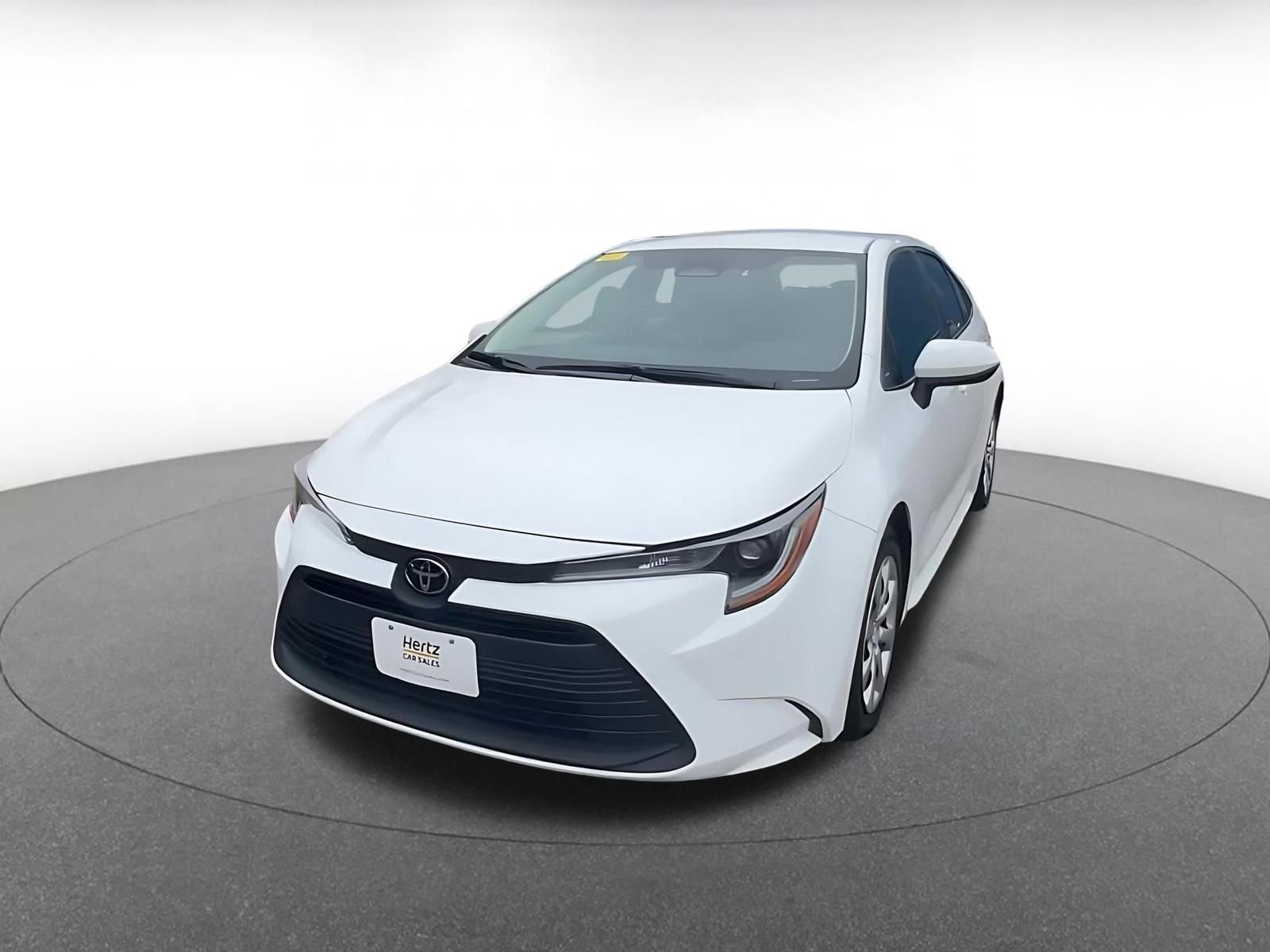 Used 2023 Toyota Corolla LE image 7
