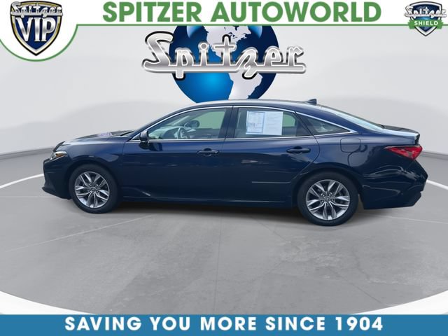 Used 2021 Toyota Avalon XLE w/ Moonroof Package AWD/4WD image 6