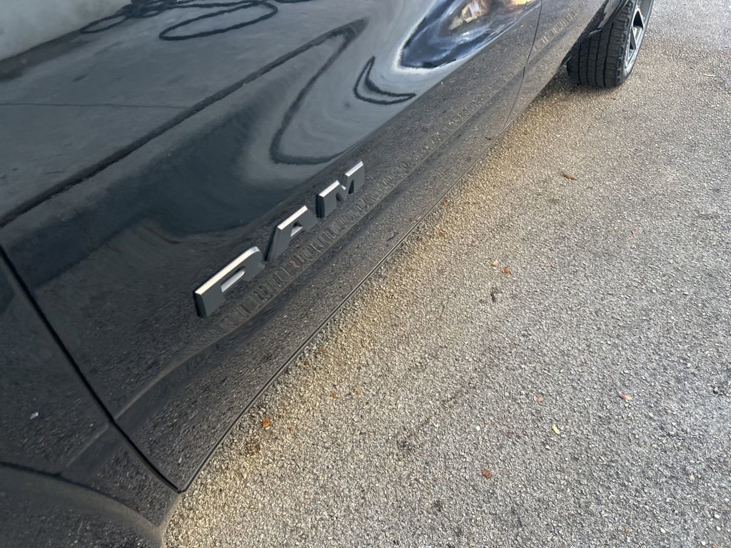 Used 2019 RAM 1500 Laramie image 15