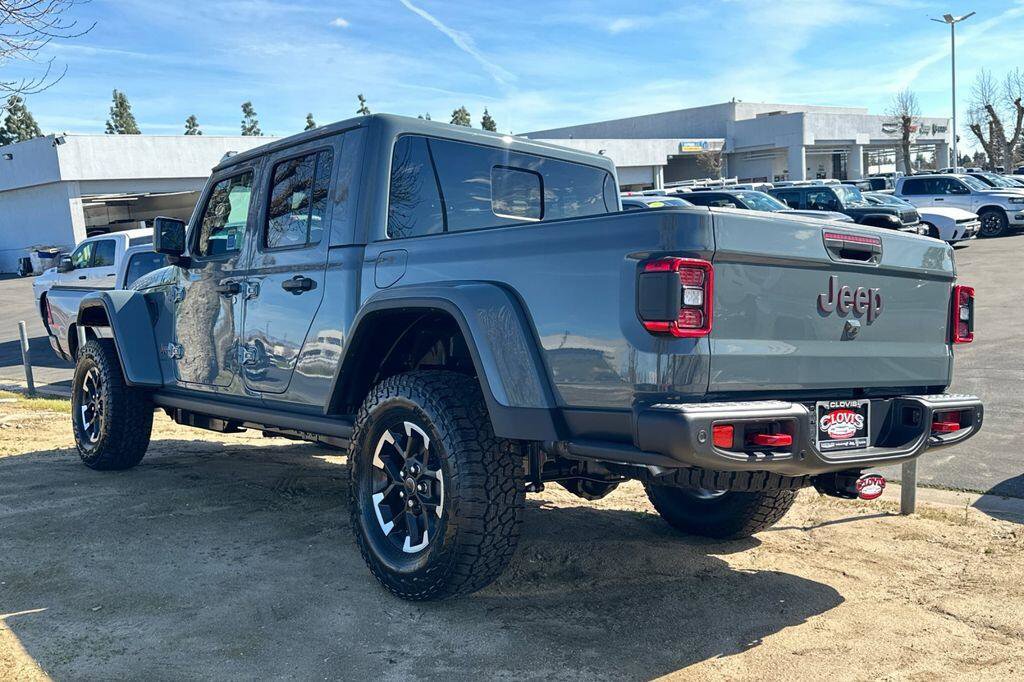 New 2026 Jeep Gladiator Rubicon w/ Safety Group AWD/4WD image 6