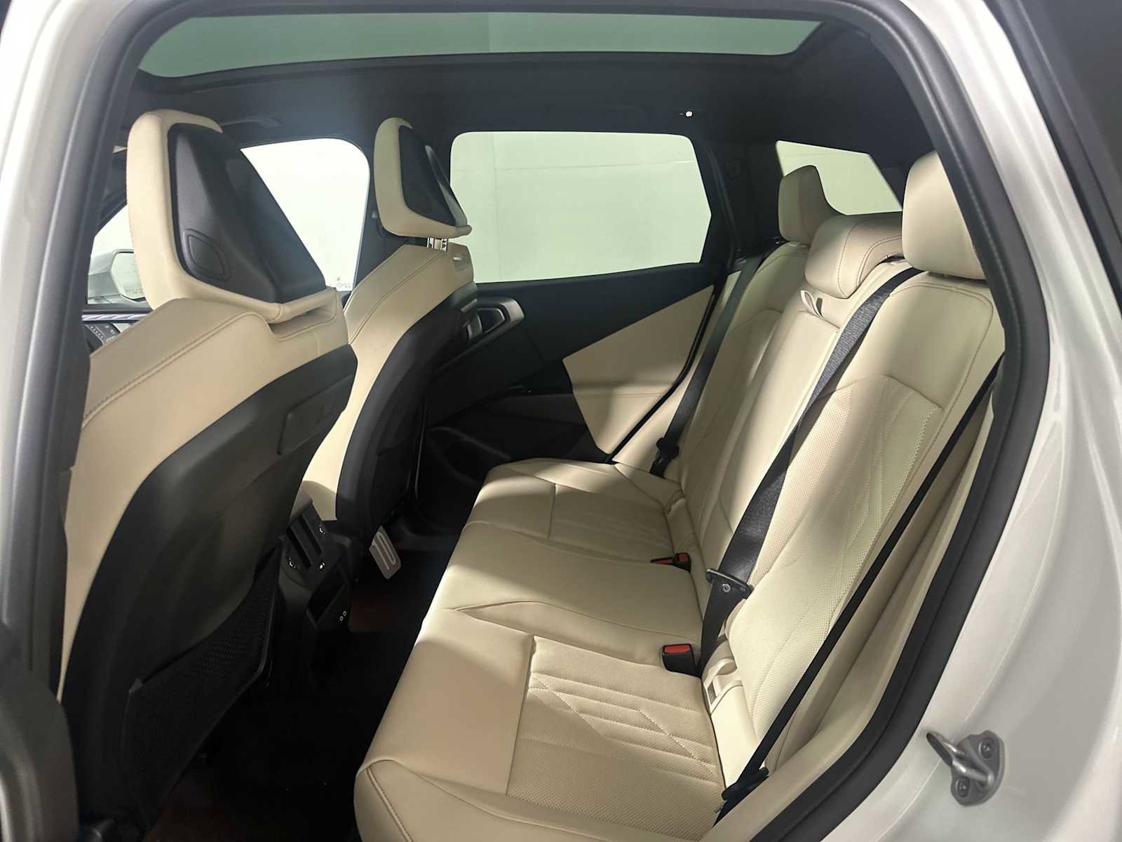 New 2026 BMW X3 xDrive30 w/ Premium Package image 18