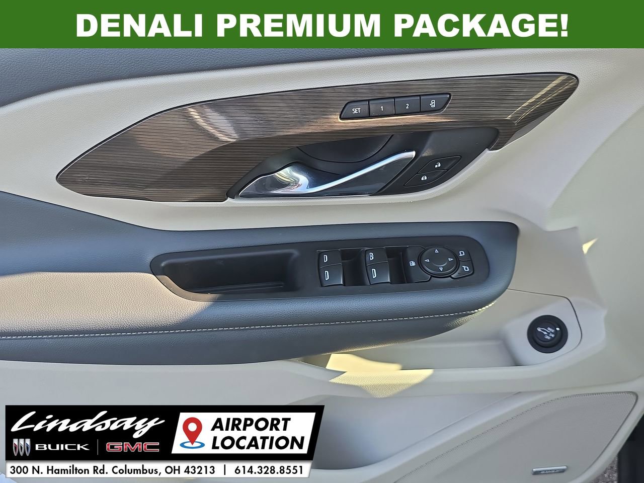 Used 2023 GMC Terrain Denali w/ Denali Premium Package image 23