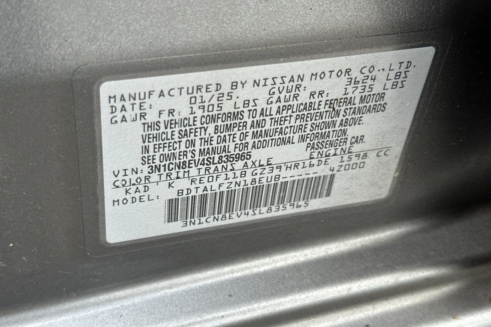 Used 2025 Nissan Versa SV FWD image 27