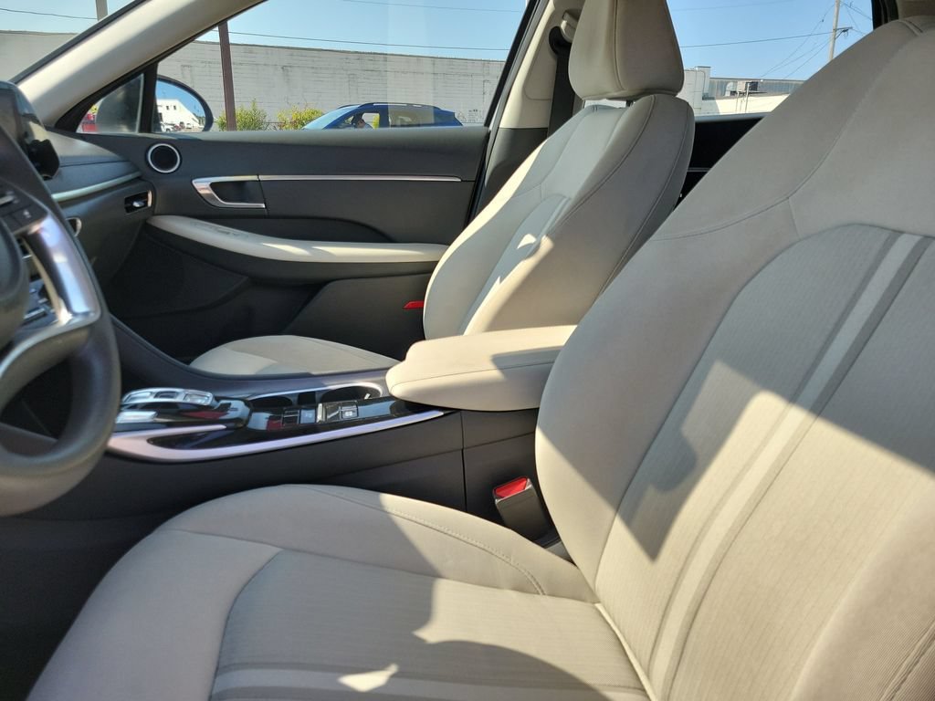 Used 2023 Hyundai Sonata SEL FWD image 15