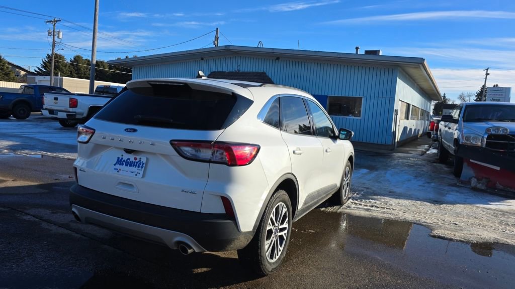 Used 2021 Ford Escape SEL image 6