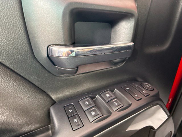 Used 2018 Chevrolet Silverado 1500 LT w/ All Star Edition AWD/4WD image 13