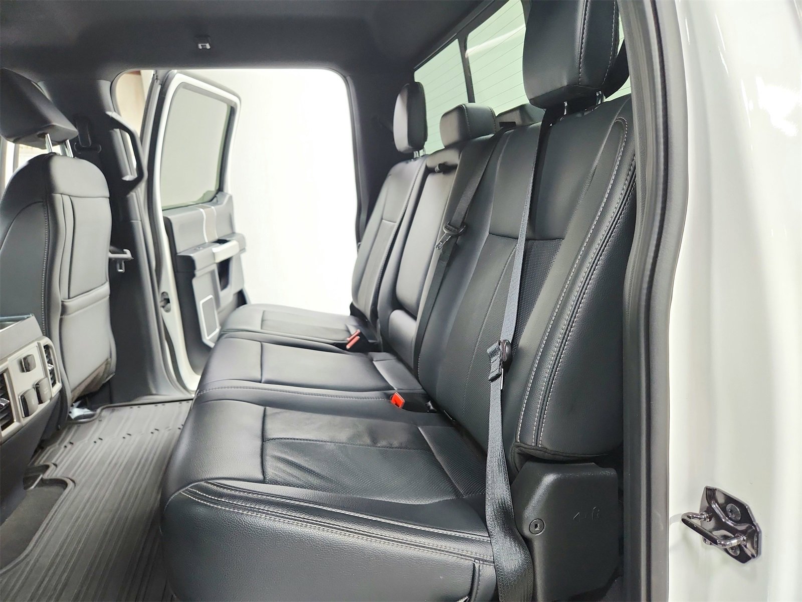 Used 2022 Ford F250 Lariat w/ Lariat Ultimate Package image 37