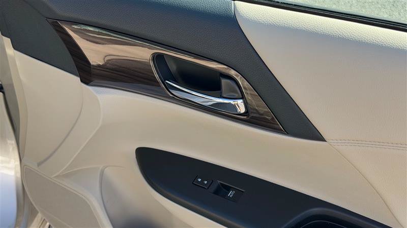 Used 2017 Honda Accord EX-L image 34