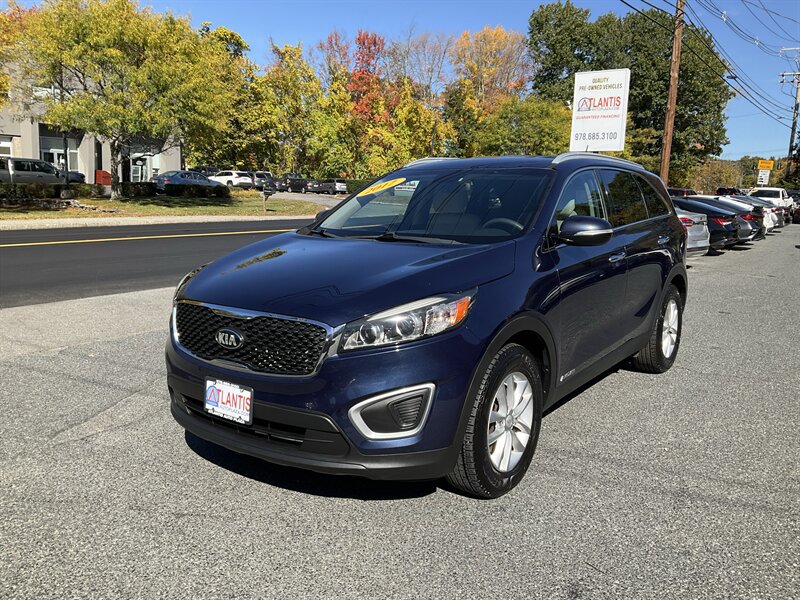 Used 2017 Kia Sorento AWD image 1