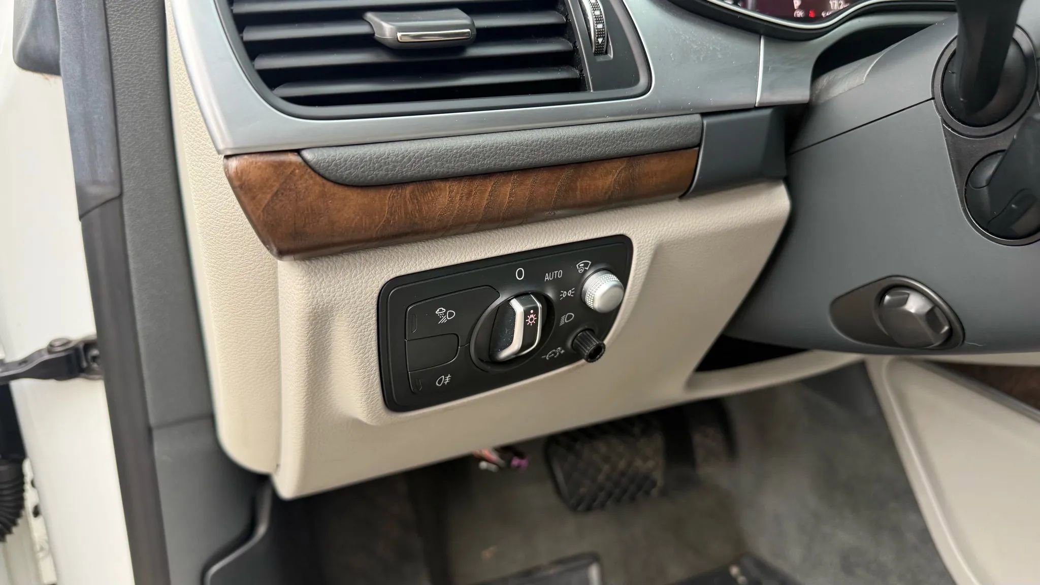 Used 2016 Audi A7 3.0T Prestige w/ Prestige Package image 16