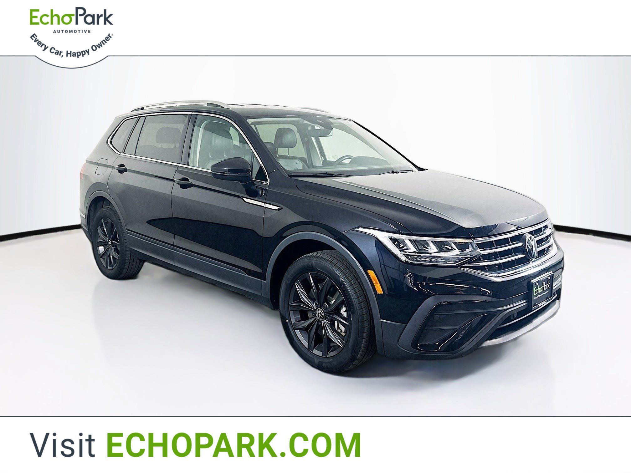 Used 2024 Volkswagen Tiguan SE