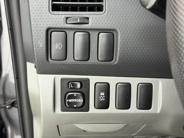 Used 2015 Toyota Tacoma PreRunner w/ SR5 Package RWD image 14