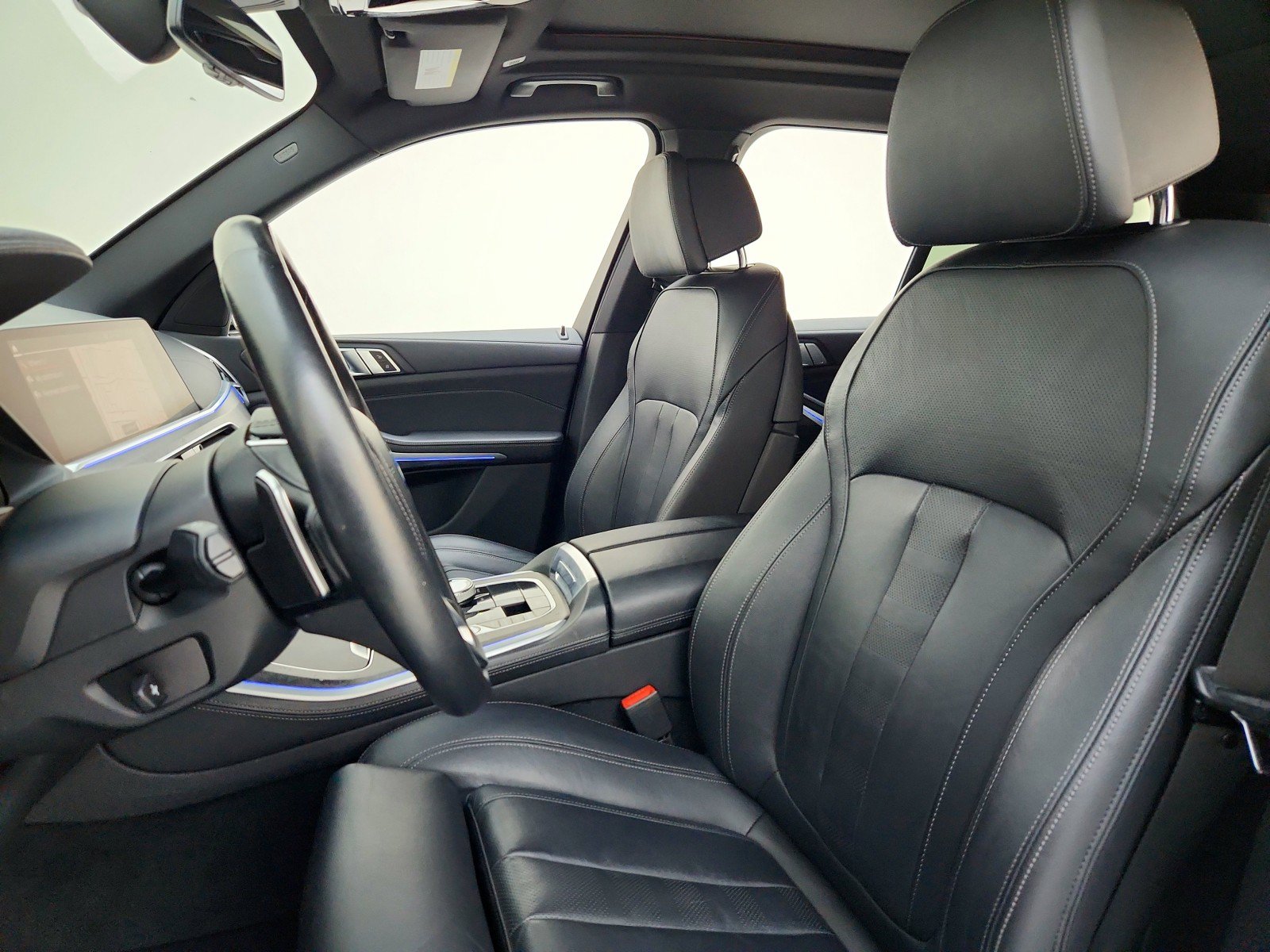 Used 2022 BMW X5 sDrive40i RWD image 17