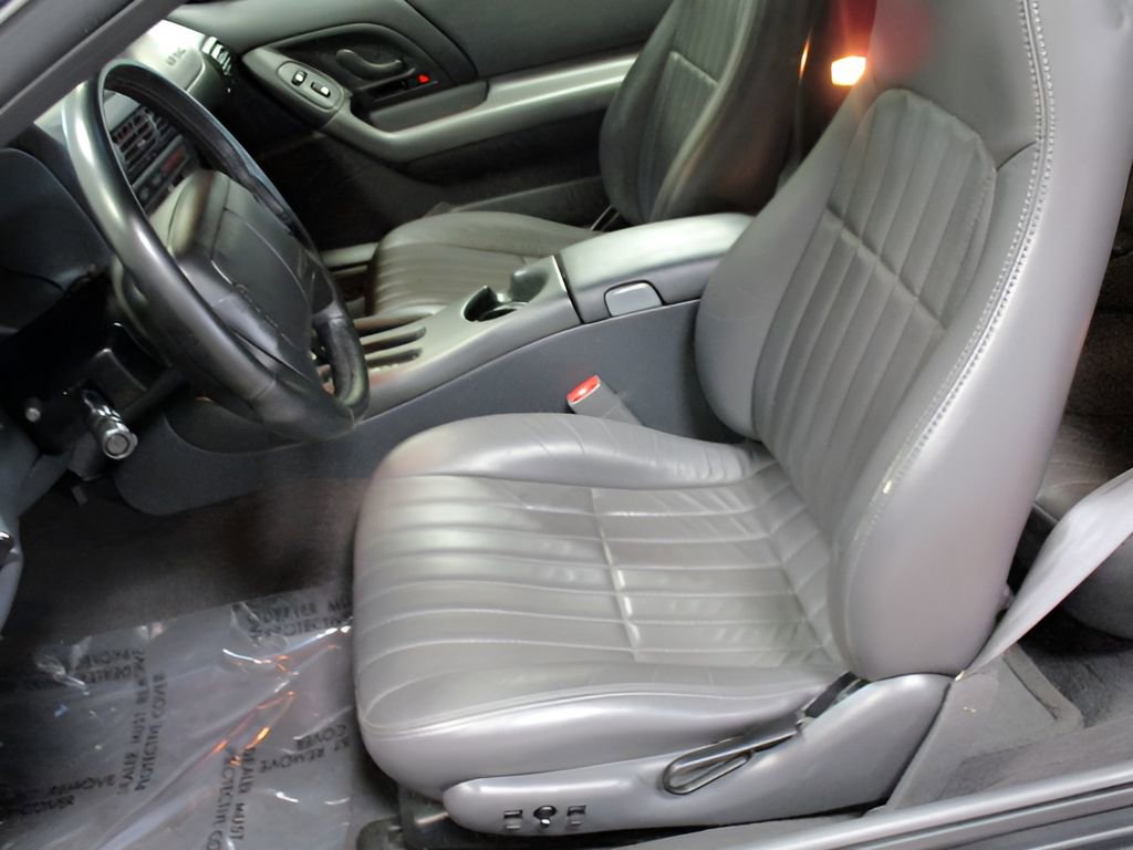 Used 1998 Chevrolet Camaro Z28 w/ SS Performance/Appearance Pkg RWD image 13