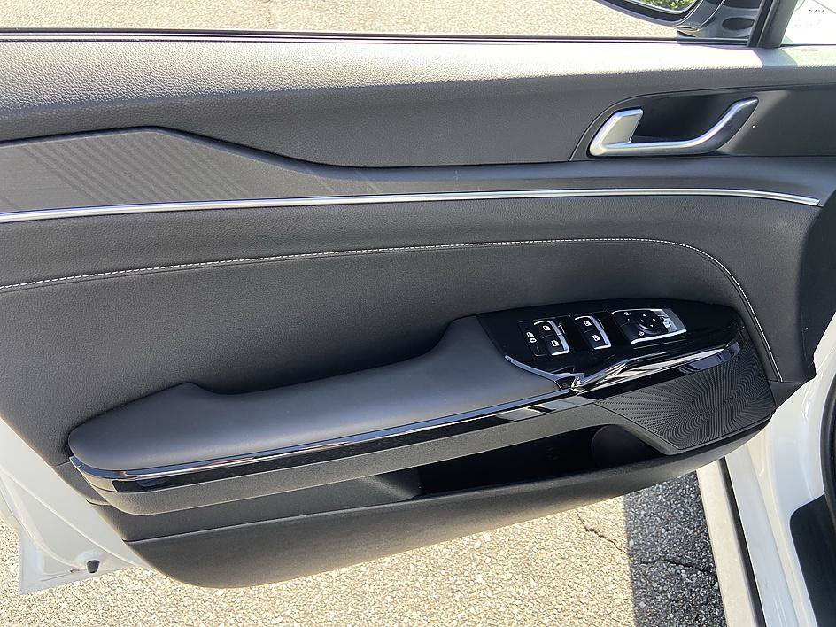 Used 2025 Kia K5 GT-Line FWD image 9