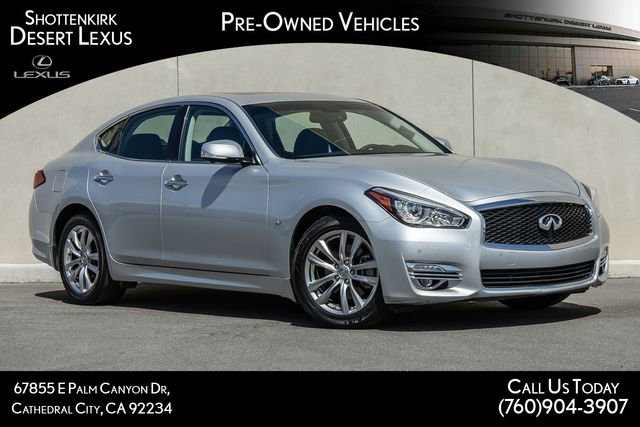 Used 2017 INFINITI Q70 3.7