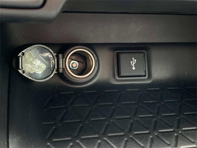 Used 2021 Toyota RAV4 XLE image 26