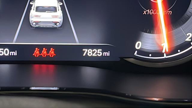 Used 2024 Genesis GV70 3.5T Sport w/ Sport Advanced Package image 10