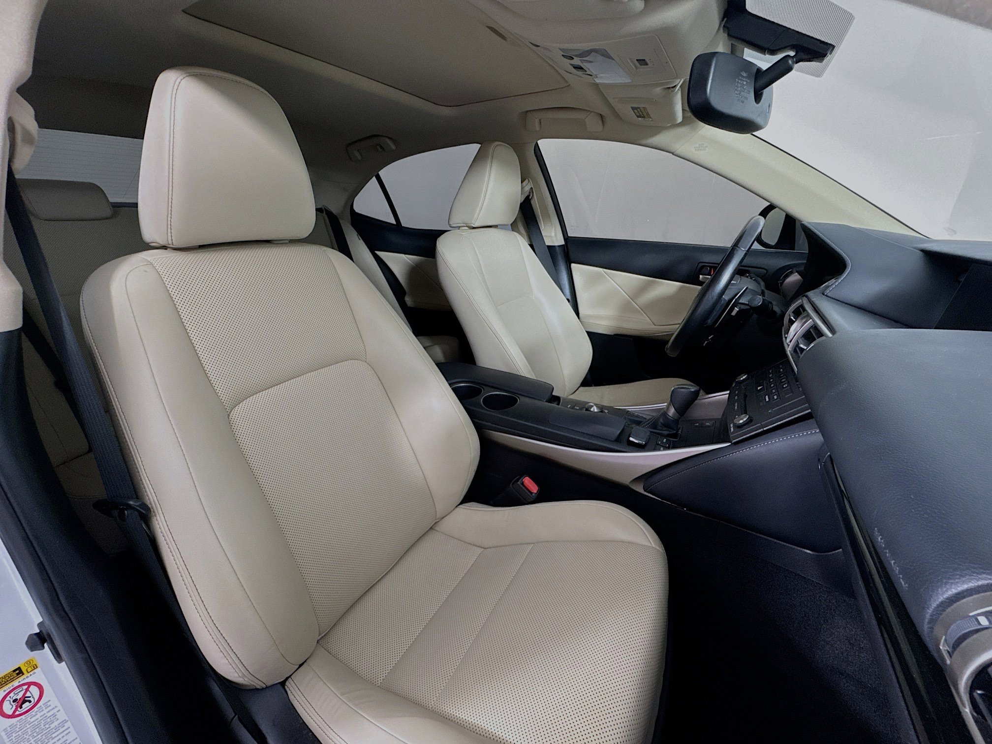 Used 2016 Lexus IS 300 AWD w/ Navigation System Package image 29