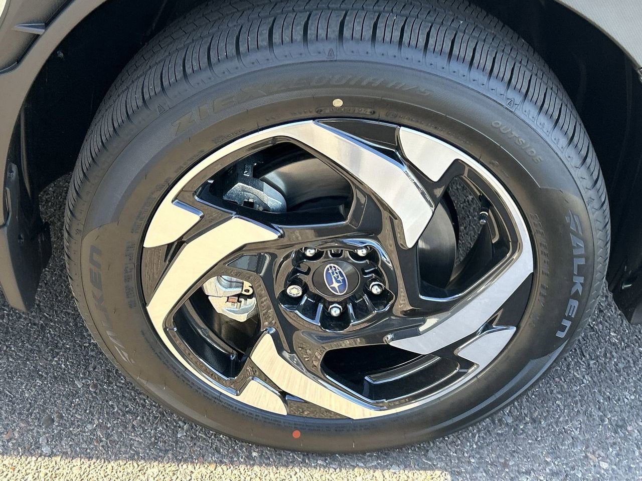 New 2026 Subaru Crosstrek 2.5i Limited AWD/4WD image 6