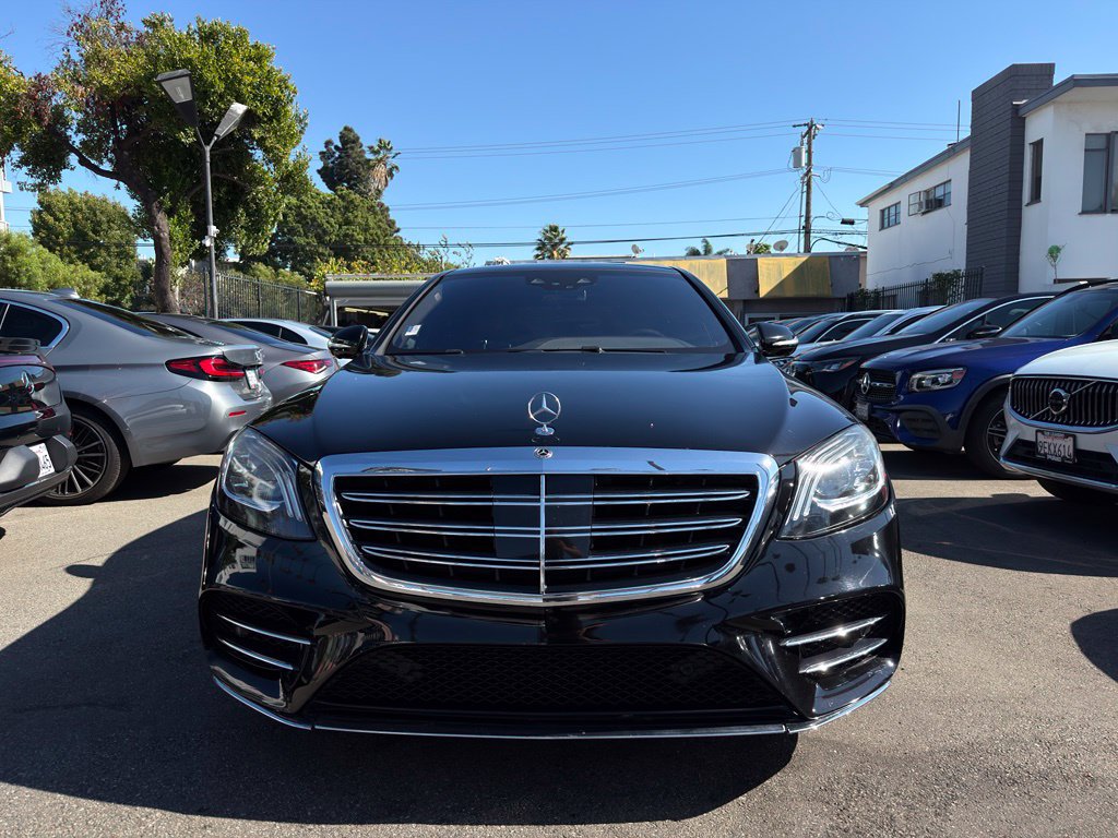 Used 2019 Mercedes-Benz S 560 Sedan image 2