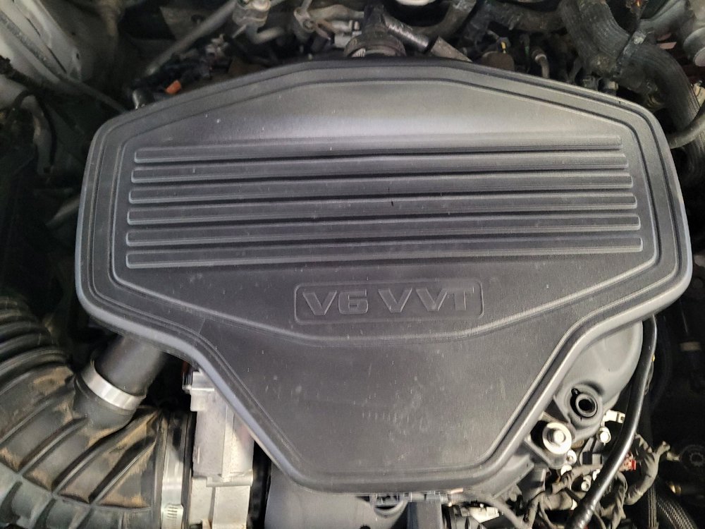 Used 2017 GMC Acadia SLT image 30