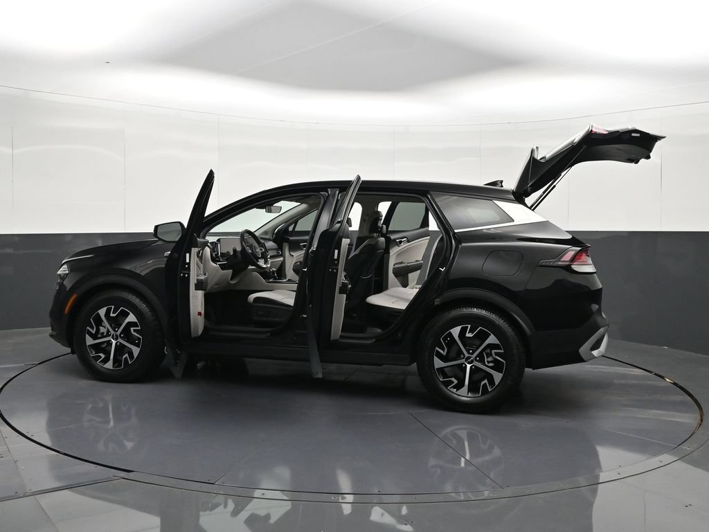 Used 2024 Kia Sportage EX FWD image 42